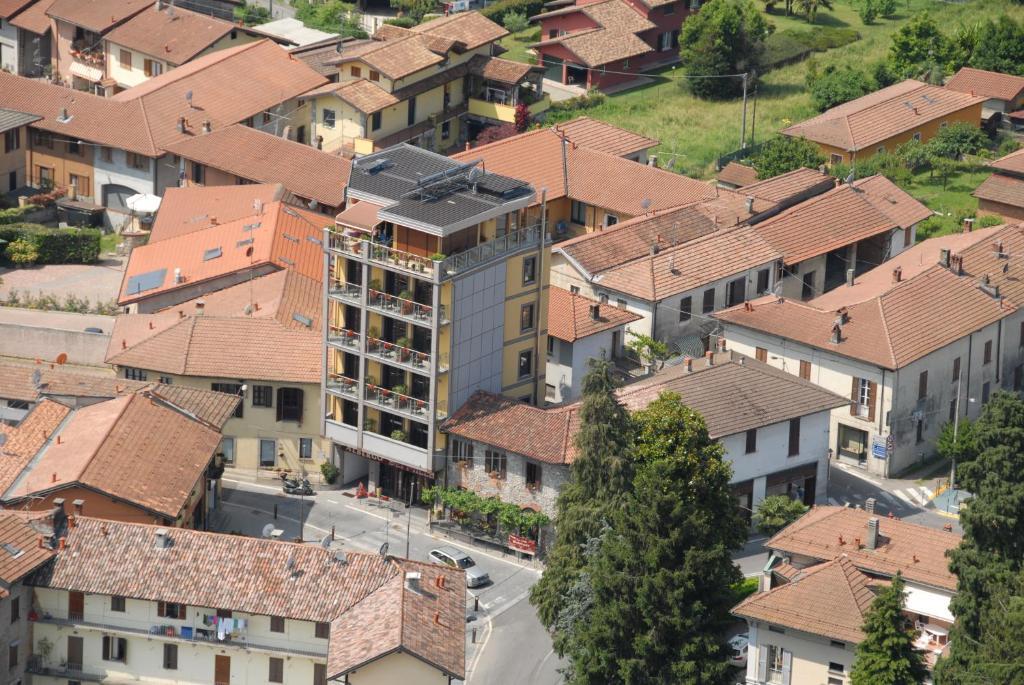 Hotel La Locanda Cadrezzate Exterior photo